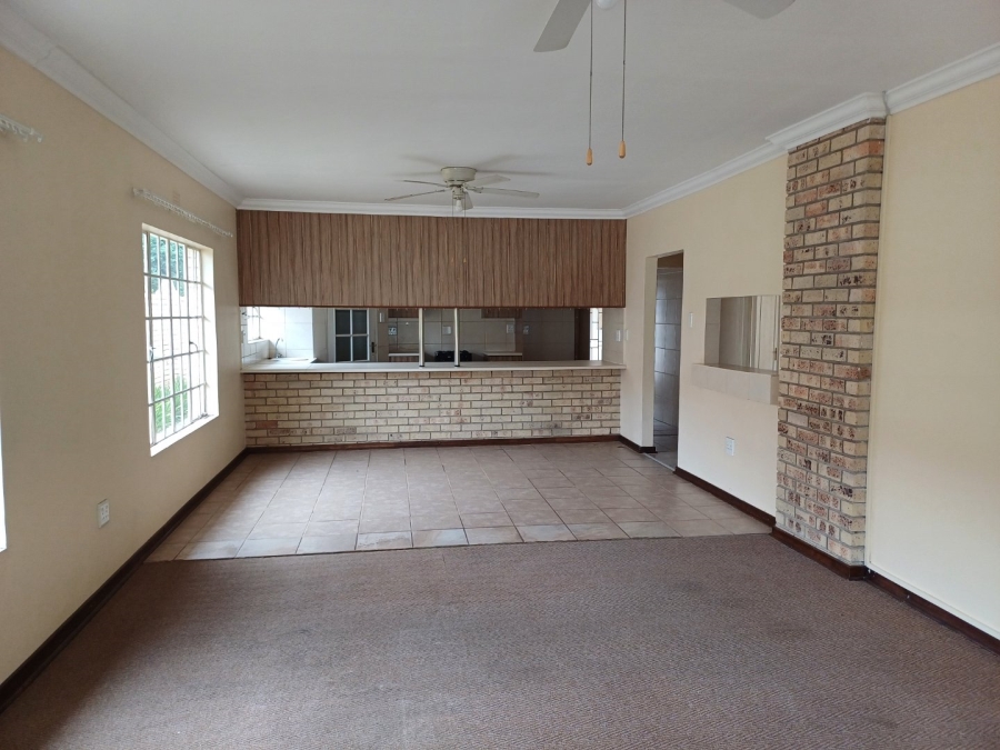 To Let 3 Bedroom Property for Rent in Naudeville Free State